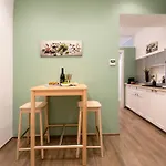 Dolci Coccole Small A Citta! Lägenhet *
