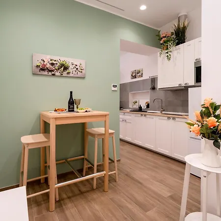 Dolci Coccole Small A Città! Appartamento Bari